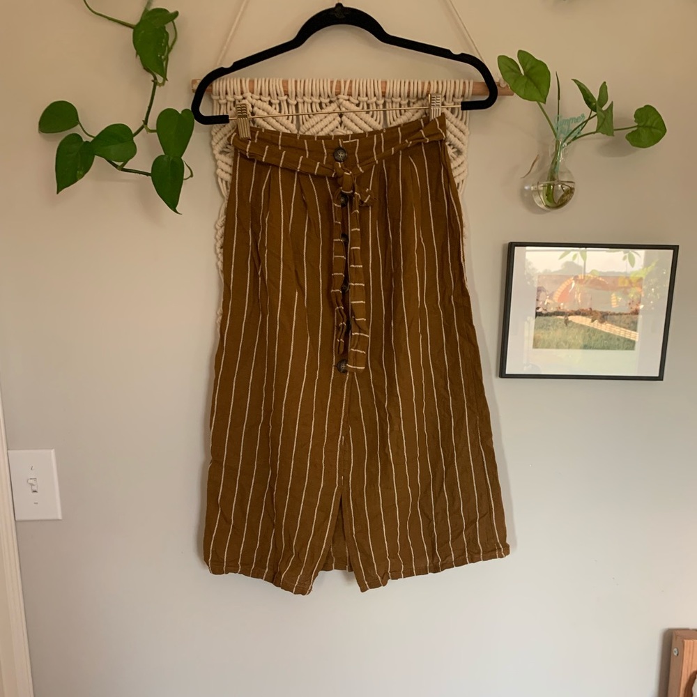 Golden white striped button up pencil skirt